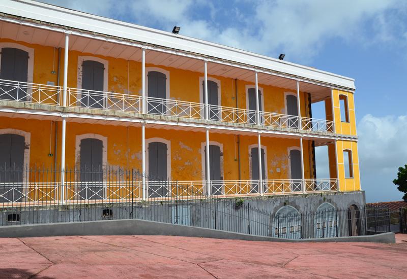 Camp Jacob à Saint-Claude en Guadeloupe, une architecture style militaire du milieu du XIXè
