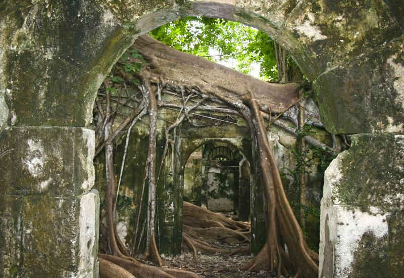 Cellules de l'ancienne prison de Petit-Canal en Guadeloupe