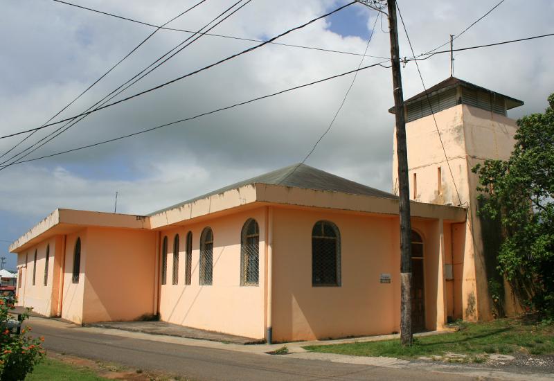 Guadeloupe. Eglise Sainte-Anne à Goyave : un chevet à angles