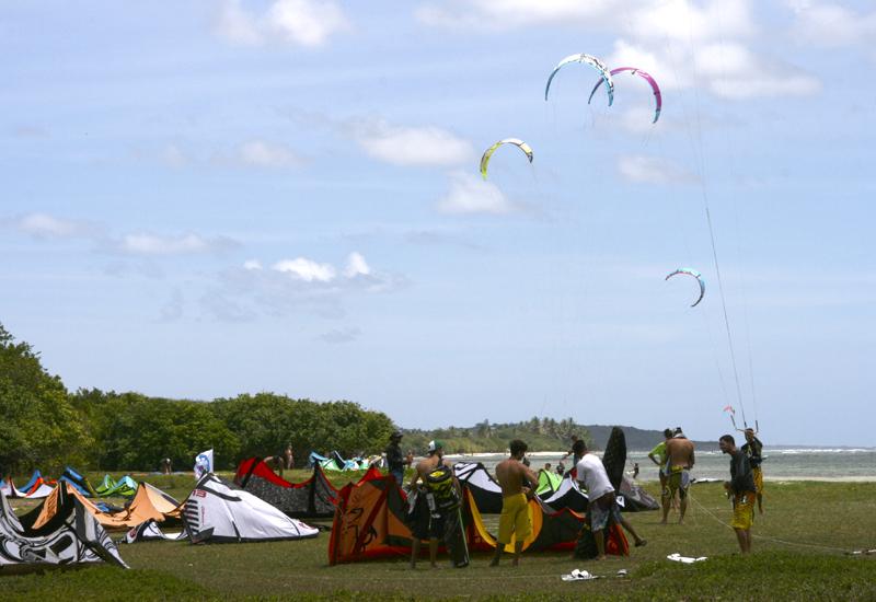 La Saline : rendez-vous des amateurs de kite surf